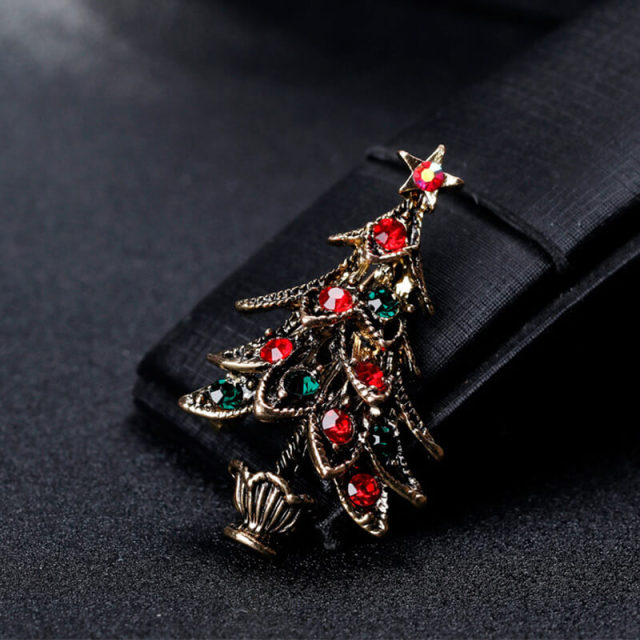 OOVOV Christmas Brooches Vintage Inlaid Zircon Christmas Tree Brooch Pin Jewelry Christmas Decorations For Women