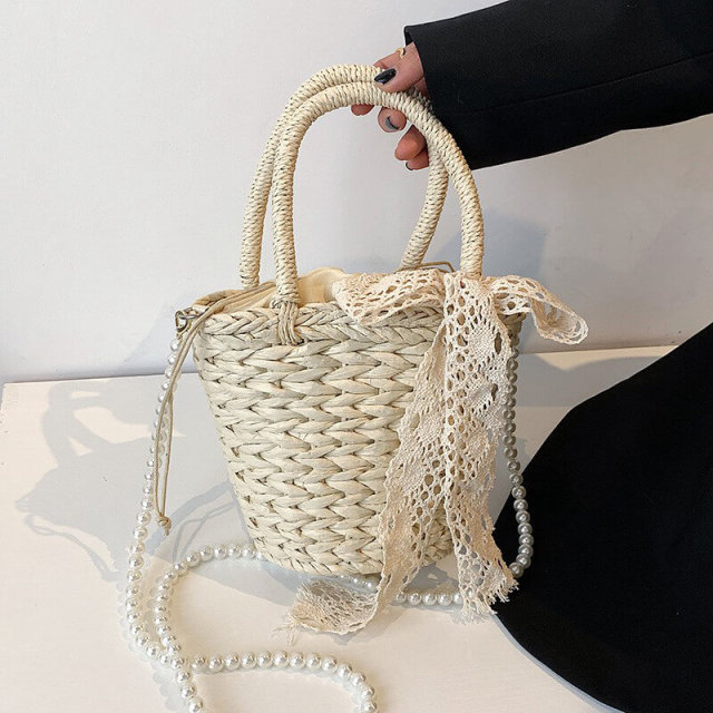 Women Straw Crossbody Bag Summer Rattan Shoulder Bag Handbag