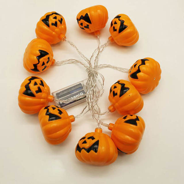 OOVOV 1.5M Battery Operated Pumpkin String Lights with 10pc LED Lantern Lighting for Halloween Home Decor