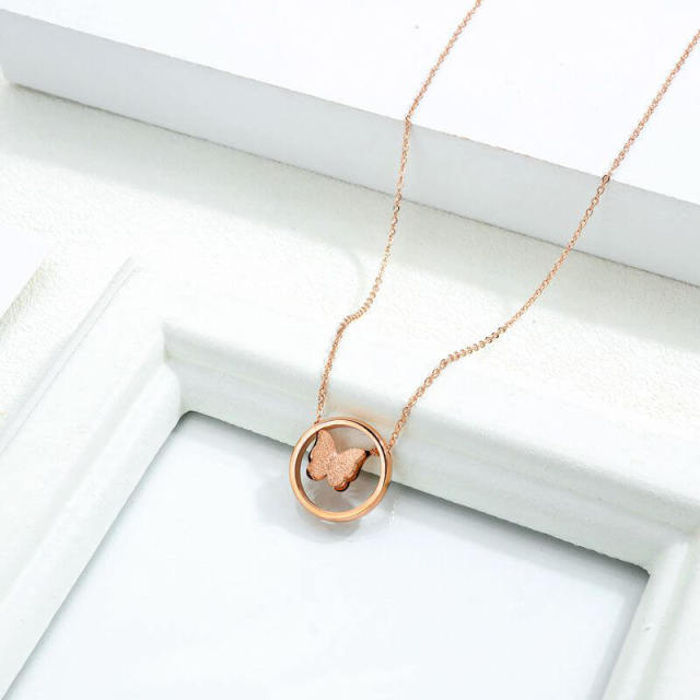 Romantic Three-dimensional Butterfly Necklace Titanium Steel Rose Gold Butterfly Sanding Necklace for Women Necklaces Ins Cold Wind