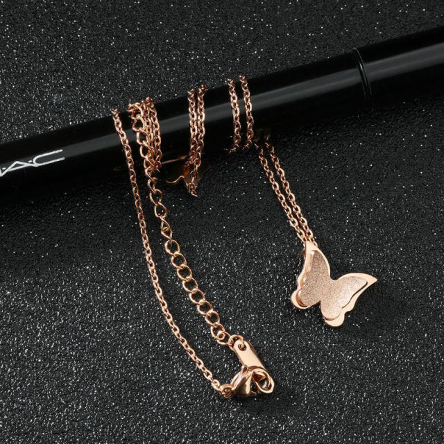 Romantic Three-dimensional Butterfly Necklace Titanium Steel Rose Gold Butterfly Sanding Necklace for Women Necklaces Ins Cold Wind