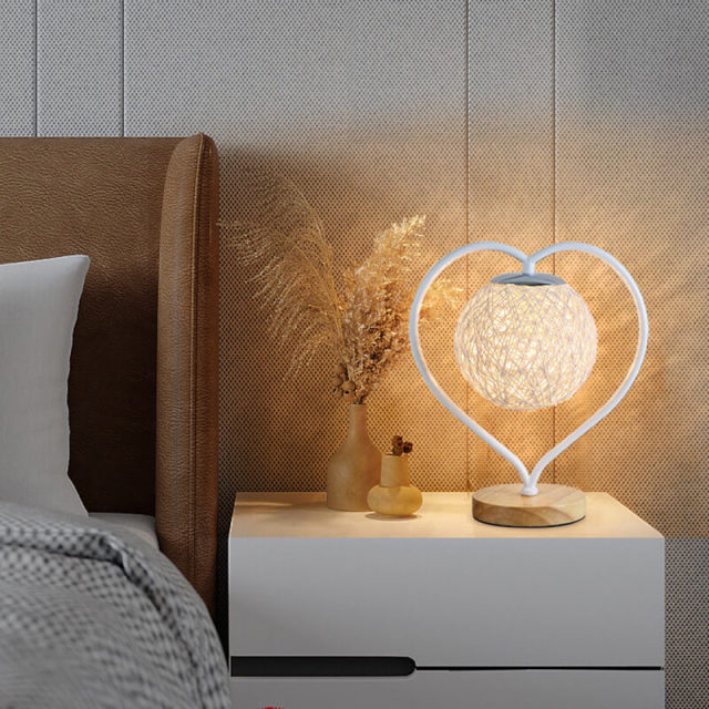 Table Lamp - Iron Heart Shape with Rattan Ball Shade Table Light Decorative Lamp Home Bedroom Bedside Romantic Decoration