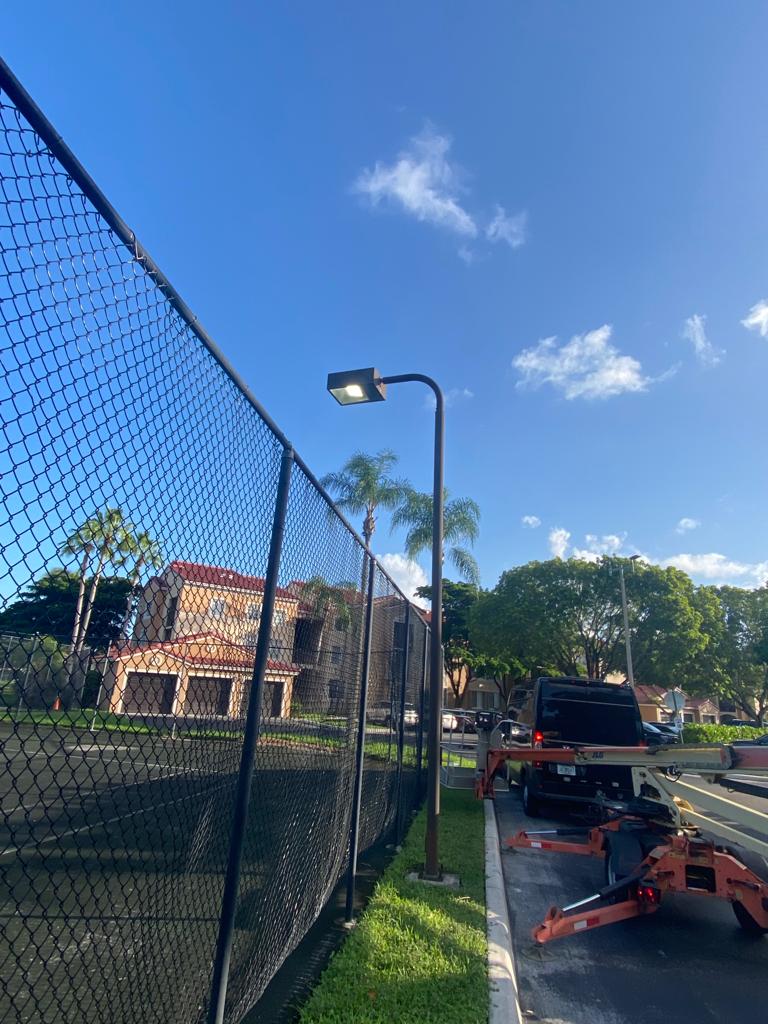 led parking lot light