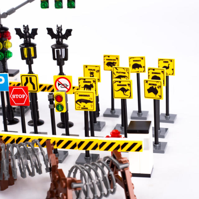 MOC City Road Minifigures Traffic Warning Signs Building Blocks Wild Animal Tasmanian Devil Street Figures Parts Brick Model Toys
