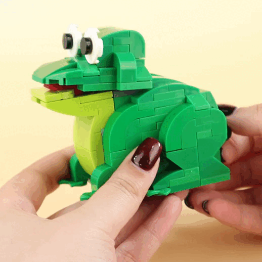 MOC Green Frog Building Blocks Tongue Mouth Lotus Leaf Zoo Animal Series Pest Killer Collection Model Classic Toys Girls Gifts
