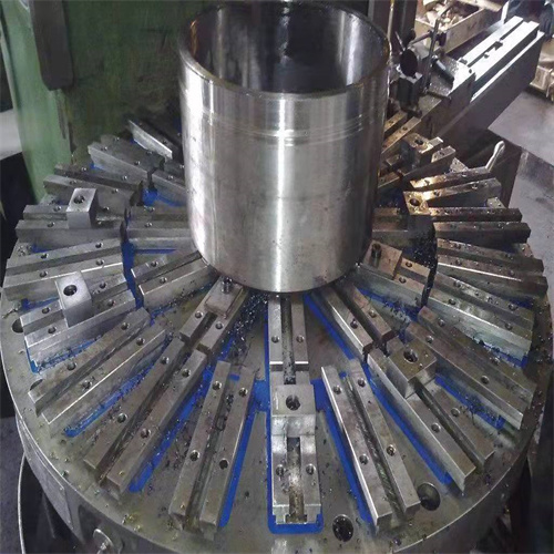 Circular electronically controlled permanent magnet chuck
