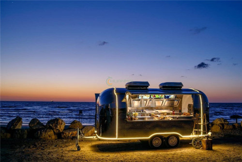 Food trucks for nighttime activities at the beach