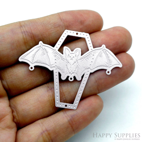 Corroded Stainless Steel Jewelry Charms, Bat Corroded Stainless Steel Earring Charms, Corroded Stainless Steel Silver Jewelry Pendants, Corroded Stainless Steel Silver Jewelry Findings, Corroded Stainless Steel Pendants Jewelry Wholesale (SSB691)