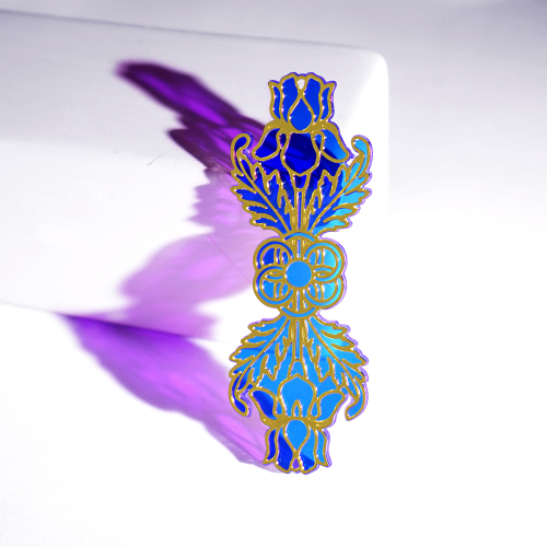 2pcs Rainbow Iris Flower Charm, Brass Prism Floral Pendant, Iridescent Botanical Light Catcher, DIY Suncatcher Supply (Q136)