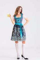 8655--Women wearing beer clothes in Munich, Germany, Bavarian traditional national costumes