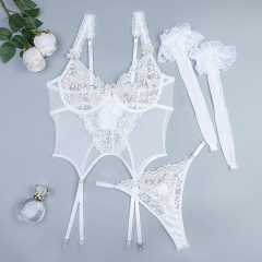 3572--Leg-containing stockings, flower embroidered patches, exquisite handmade sexy lingerie three-piece set