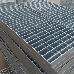 Steel bar grating for drainage