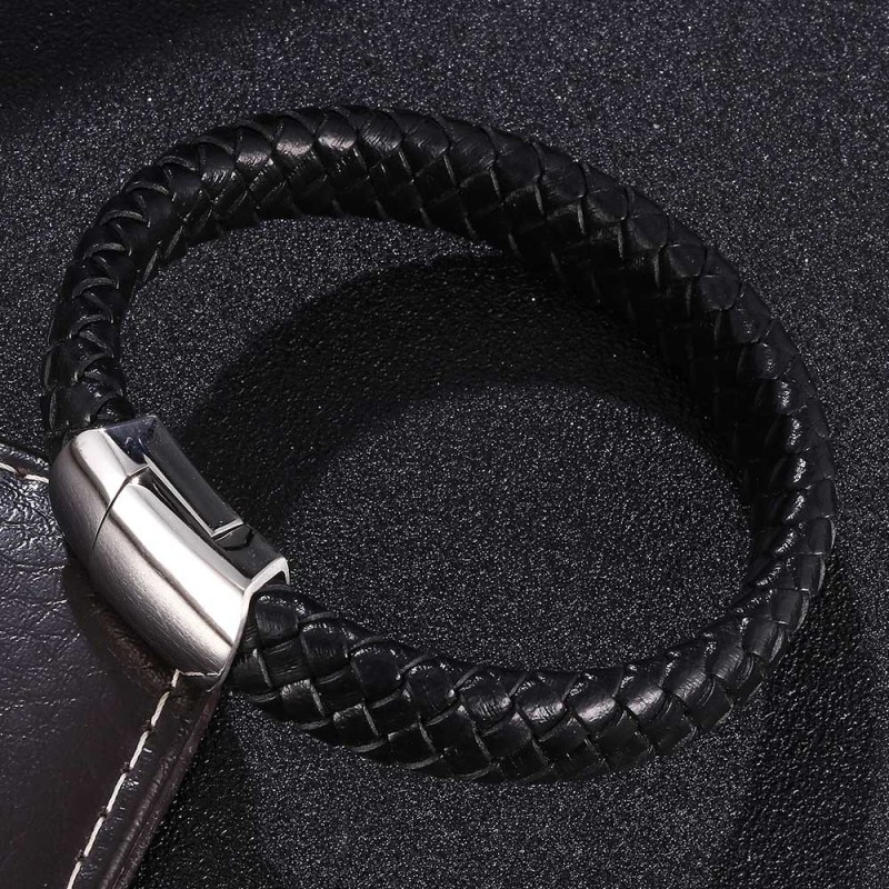 Woven leather bracelet