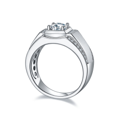 Moissanite Oval Halo Engagement Rings