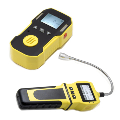 Combustible gas leak detector