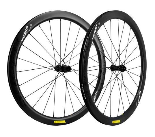 Does the wheelset require regular inspection and maintenance?