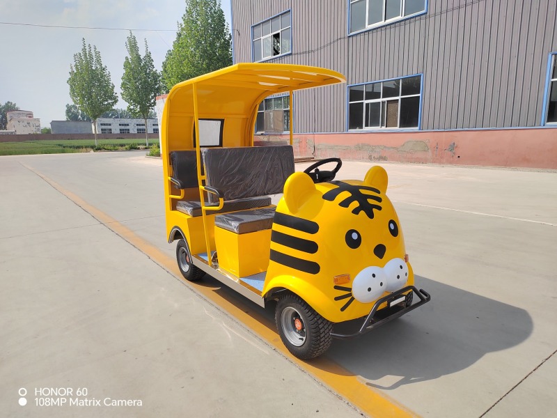 Urban Adventure Four-Seater Bus Sightseeing Tourist Vehicle (Little Tiger)