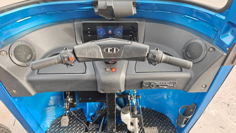 72V4000W Hot Sale New 9-Seater Three-Wheel Electric Passenger Car Three-Wheel Tuk-Tuk
