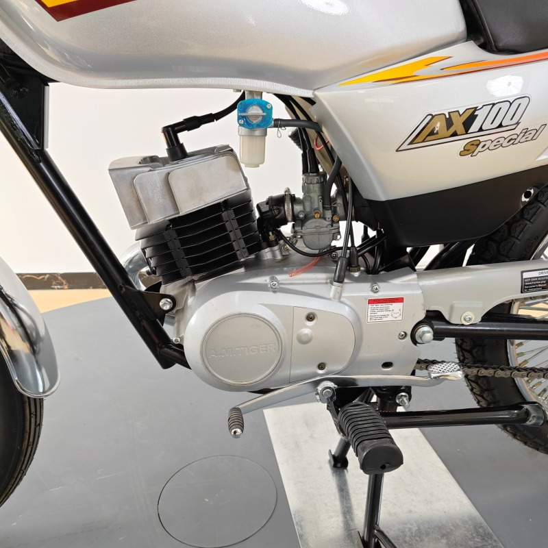 2026 Bestselling Gasoline-Powered Two-Wheeled Adult Passenger Motorcycle, Suitable for All Road Conditions