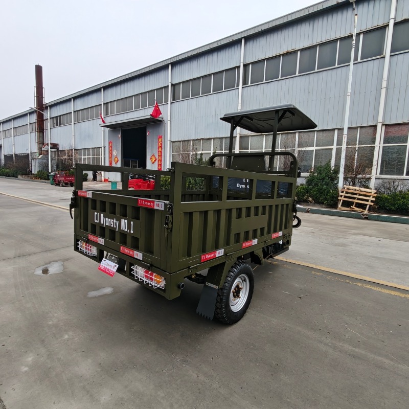 200cc Water-Cooled Gasoline Cargo Tricycle with Sunshade Maximum Load Capacity 1500kg