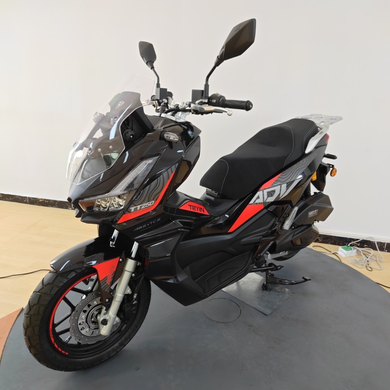 2026 New High-Power Adult Gasoline Motorcycle, Factory Direct Sales, Two-Wheeled Commuter Motorcycle