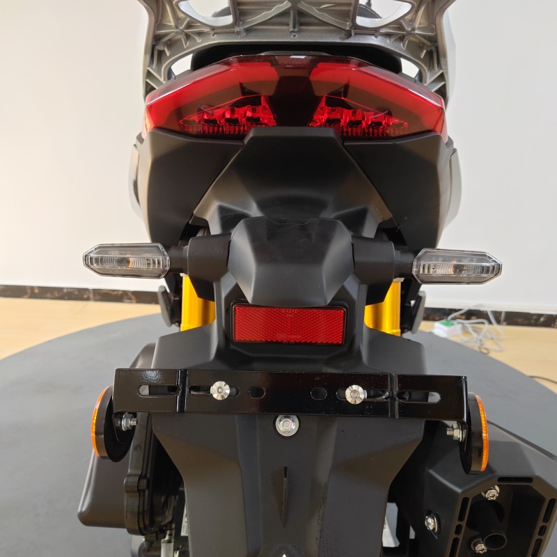 2026 New High-Power Adult Gasoline Motorcycle, Factory Direct Sales, Two-Wheeled Commuter Motorcycle