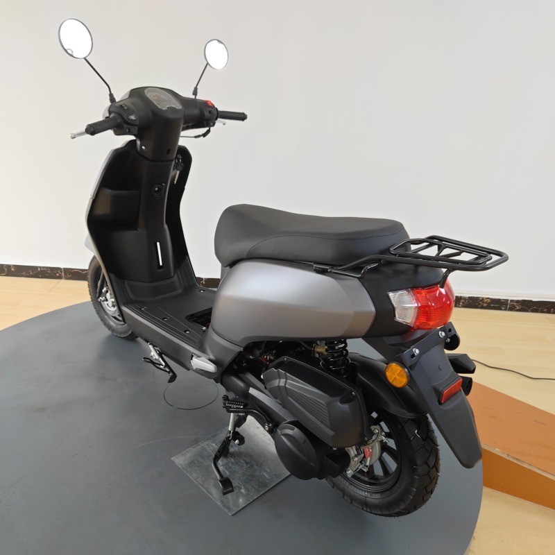 125cc Two-Wheeled Gasoline Scooter, King of Long-Distance Travel, Delivery Vehicle