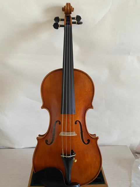 4/4 size violin Stradi Model 1715 European tone wood  flamed maple back