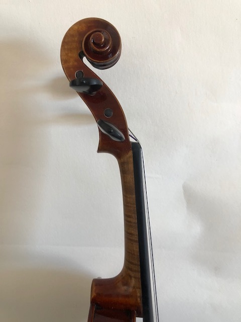 Master violin 4/4 Stradi model solid flamed maple back spruce top hand carved K2241