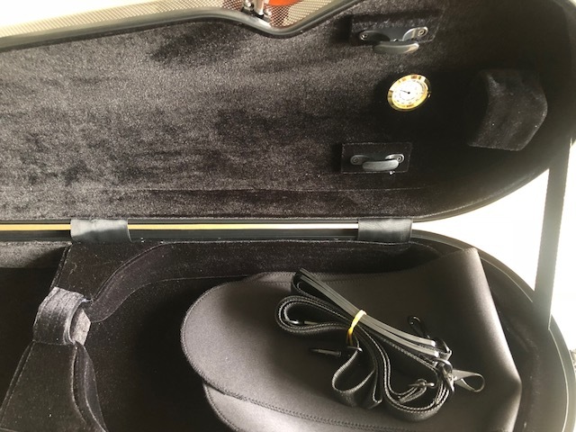 Violin case for 4/4 size violin carbon fiberglass made