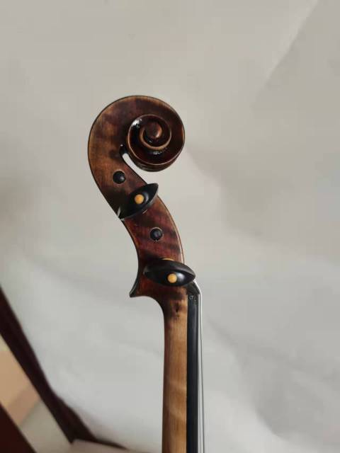 Master 4/4 Violin Guarneri model antique style solid  flamed maple back spruce top hand made nice sound