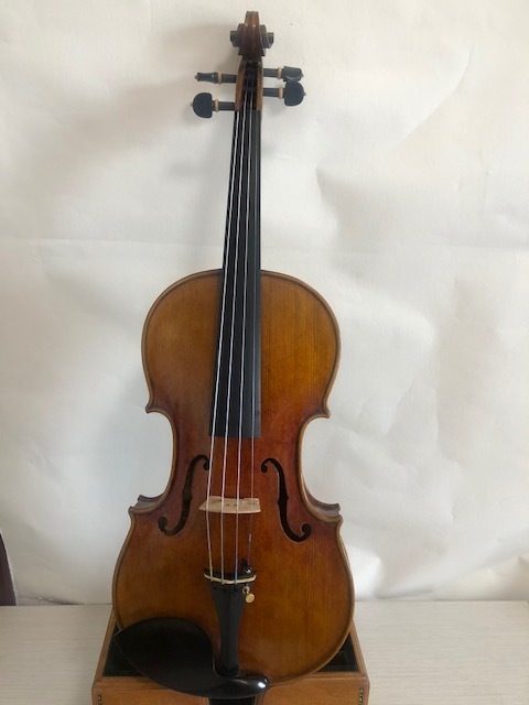 Master 4/4 Violin Amati model antique style solid  flamed maple back spruce top hand made nice sound