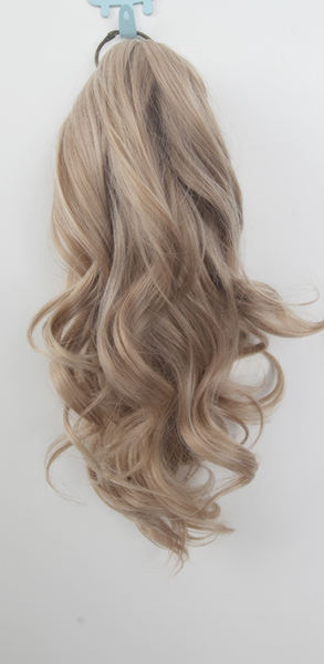 KA001-KA021 A-1 / curly clip on ponytail. 35cm bouncy layered curls