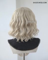 S-4 / SP02 sand blonde loose beach waves lolita . harajuku wig with bangs .35cm .