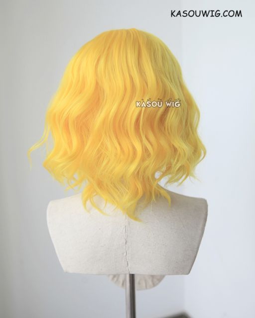 S-4 / SP35 bright yellow blonde loose beach waves lolita . harajuku wig with bangs 35cm