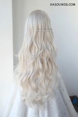 L-3 / SP05 pearl white long layers loose waves cosplay wig