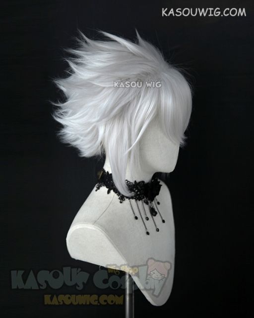 S-5 KA002 31cm / 12.2" short silver white spiky layered cosplay wig