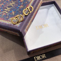 High Quality Fashion Earring 01544