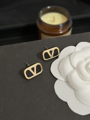 High Quality Fashion Earring 01964