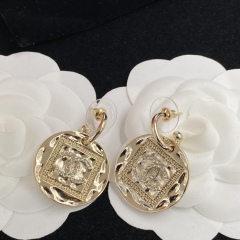High Quality Fashion Earring 09155534