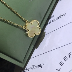 High Quality Fashion Necklace 03102084