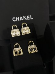 High Quality Fashion Earring 01990