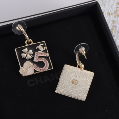 High Quality Fashion Earring 07138034