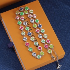 High Quality Fashion Necklace 08178086