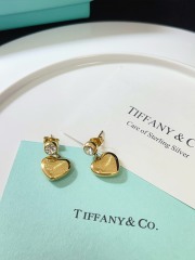 High Quality Fashion Earring 011005