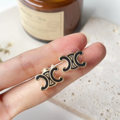 High Quality Fashion Earring 011023
