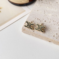 High Quality Fashion Earring 011023