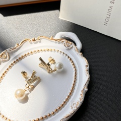 High Quality Fashion Earring 011037