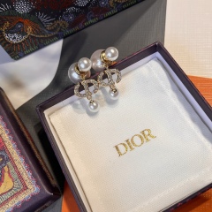 High Quality Fashion Earring 01744