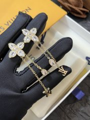 High Quality Fashion Earring 011060